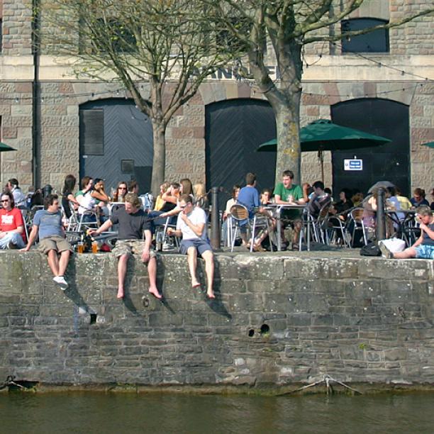 Students love to learn and study English in Bristol